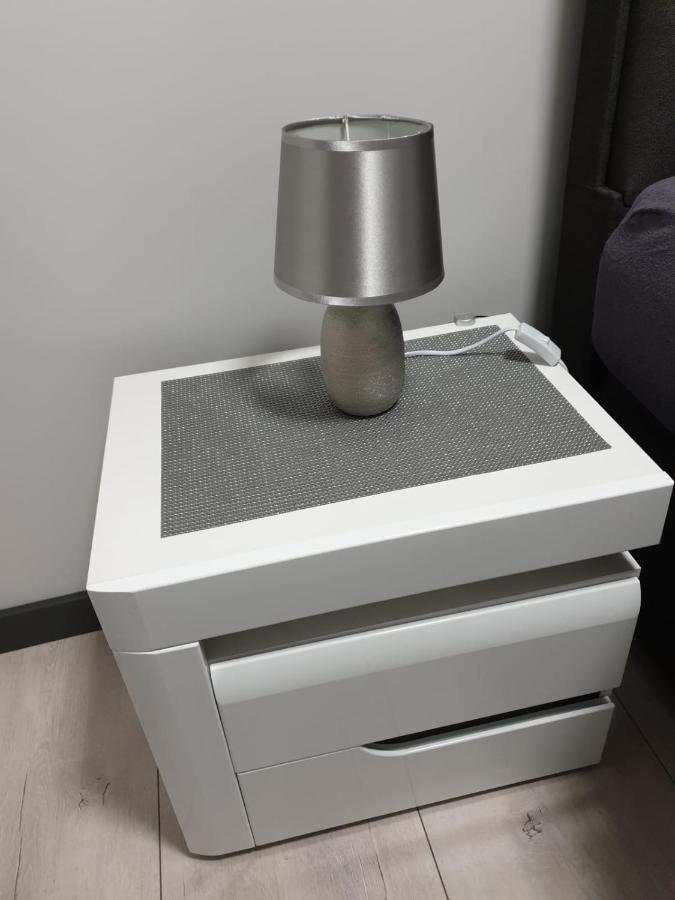 לז'נו Apartament Skarbowa 1& Parking מראה חיצוני תמונה